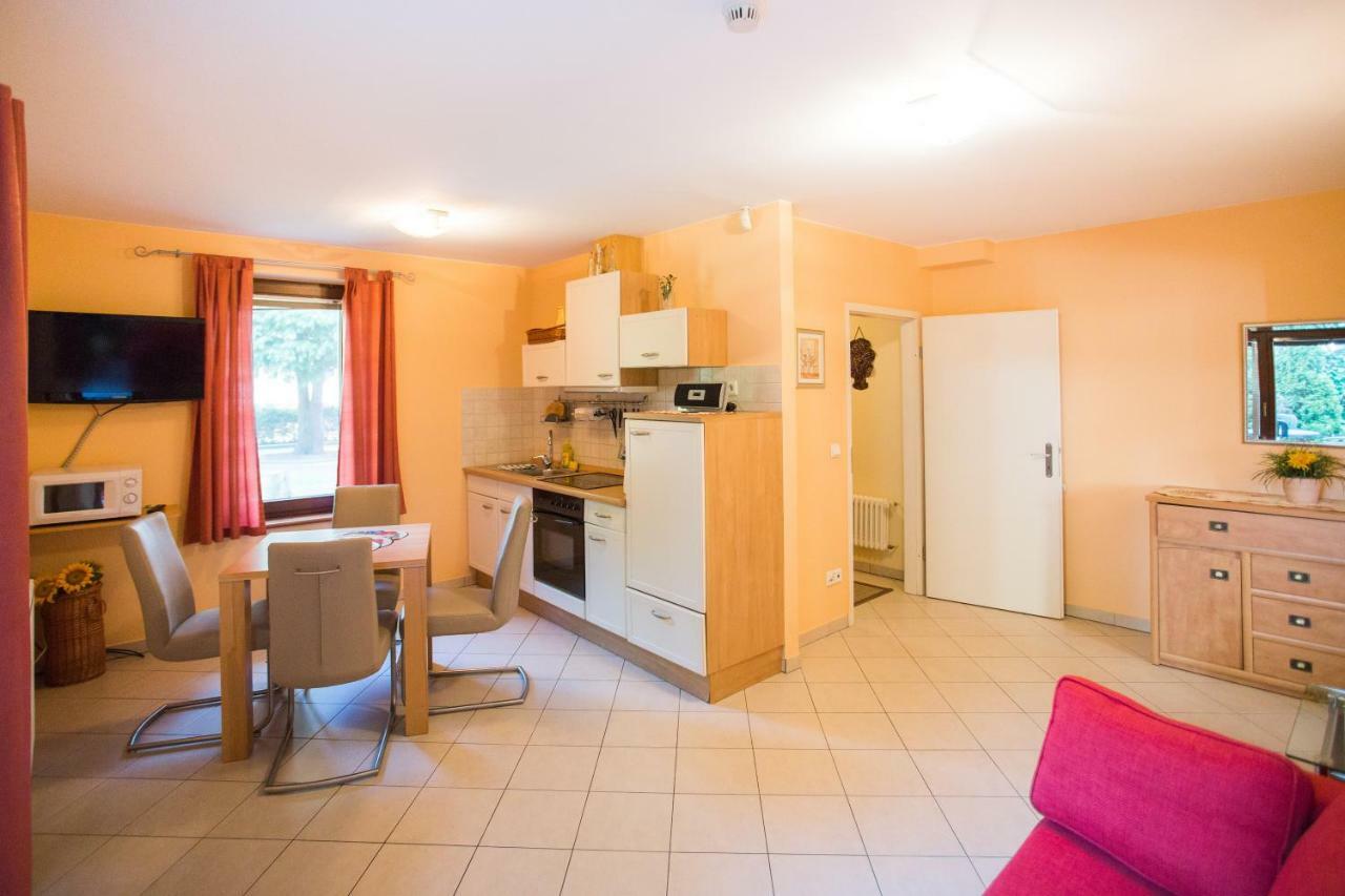 Apartamenty Swinoujscie - Labedz エクステリア 写真